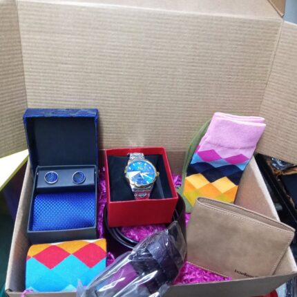 Complete customized executive package Watch, socks, wallet, tie set