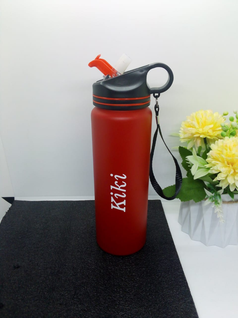 Engraved metallic water bottle Engraved metallic water bottle