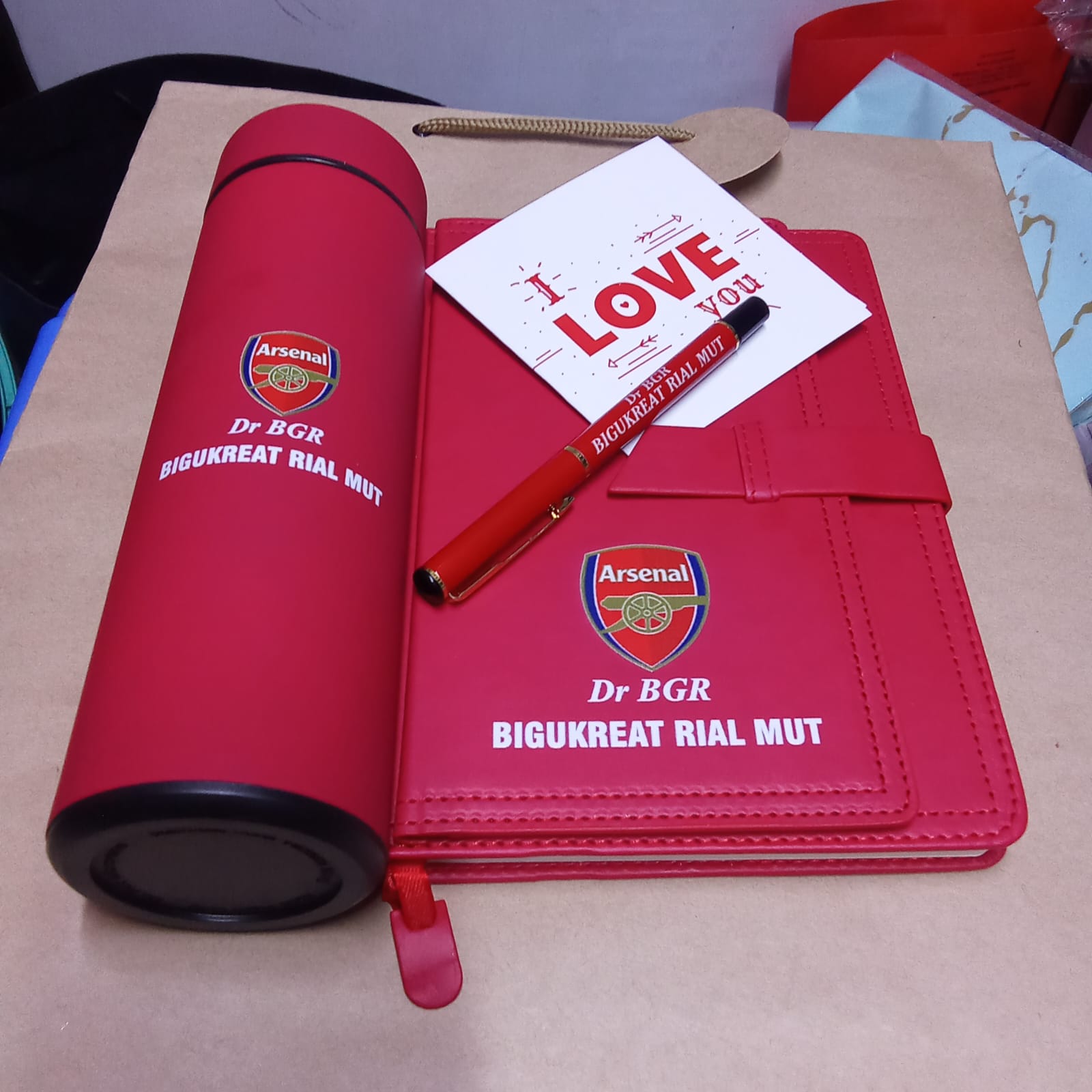 WhatsApp Image 2026-06-07 at 3.30.59 PM (2) Executive Stationery Gift Set – Professional Notebook, Pen & Keyholder