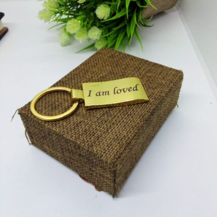 engraved-wooden-key-holder