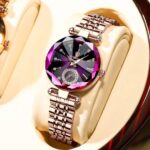 Poedagar Luxury Crystal Women's Watch – Rose Gold Quartz Fashion Wristwatch