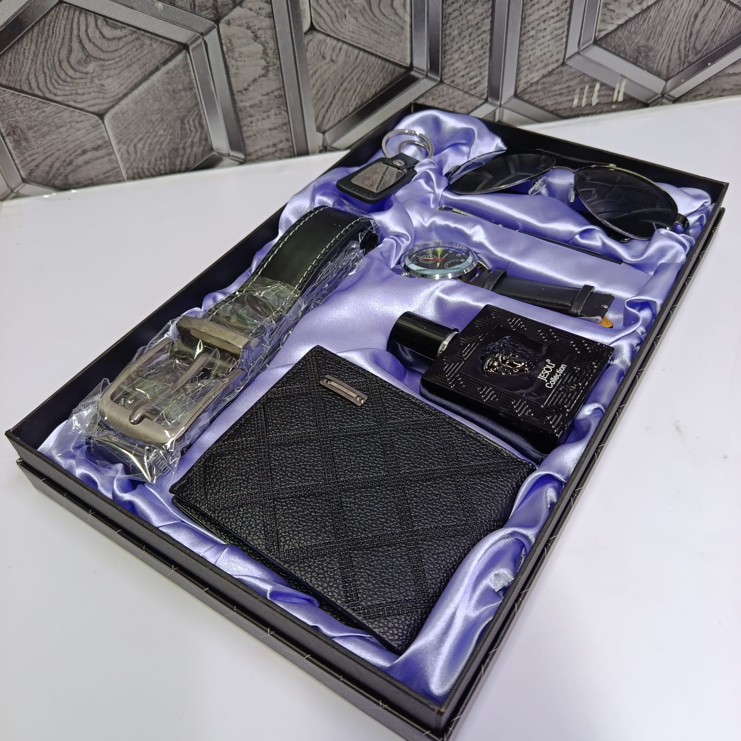 WhatsApp Image 2026-08-28 at 09.57.40 Executive Men's Luxury Gift Set