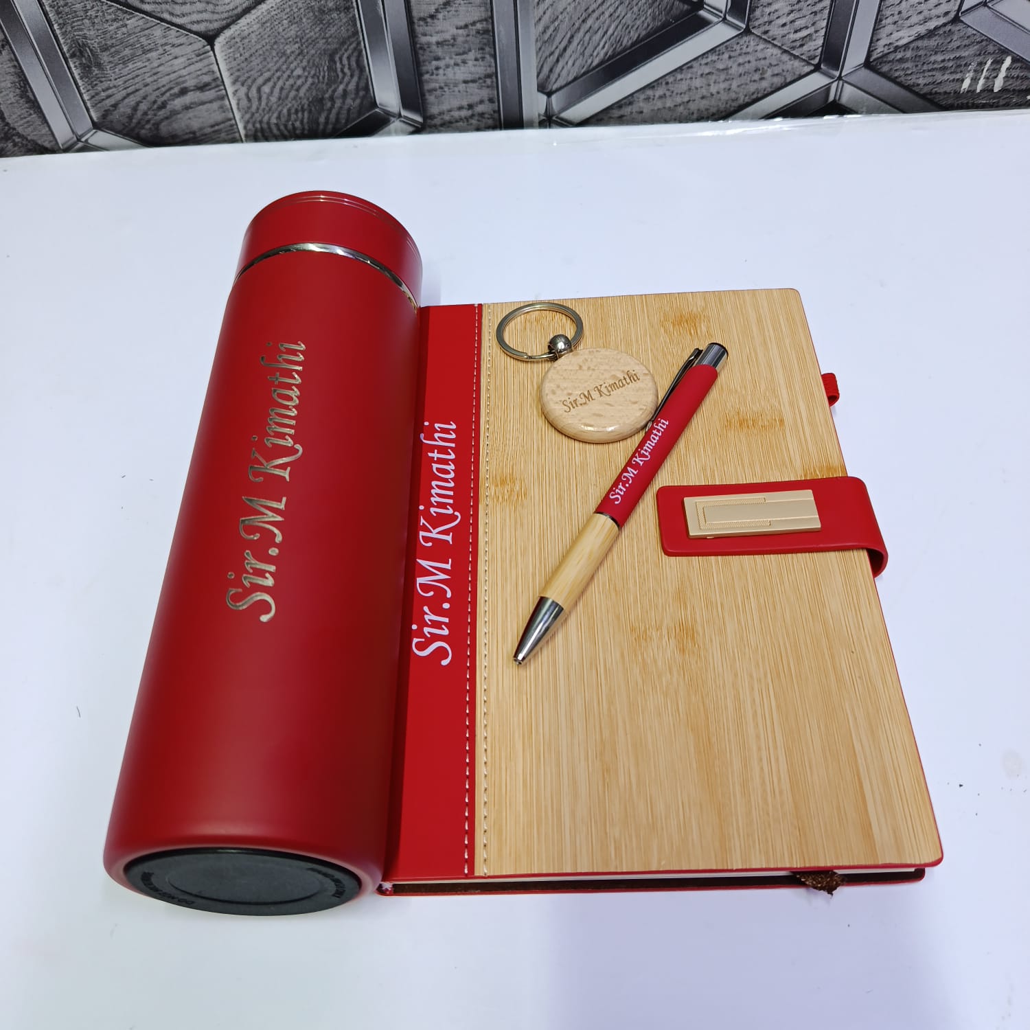 WhatsApp Image 2026-08-29 at 12.07.46 custom executive gift set box