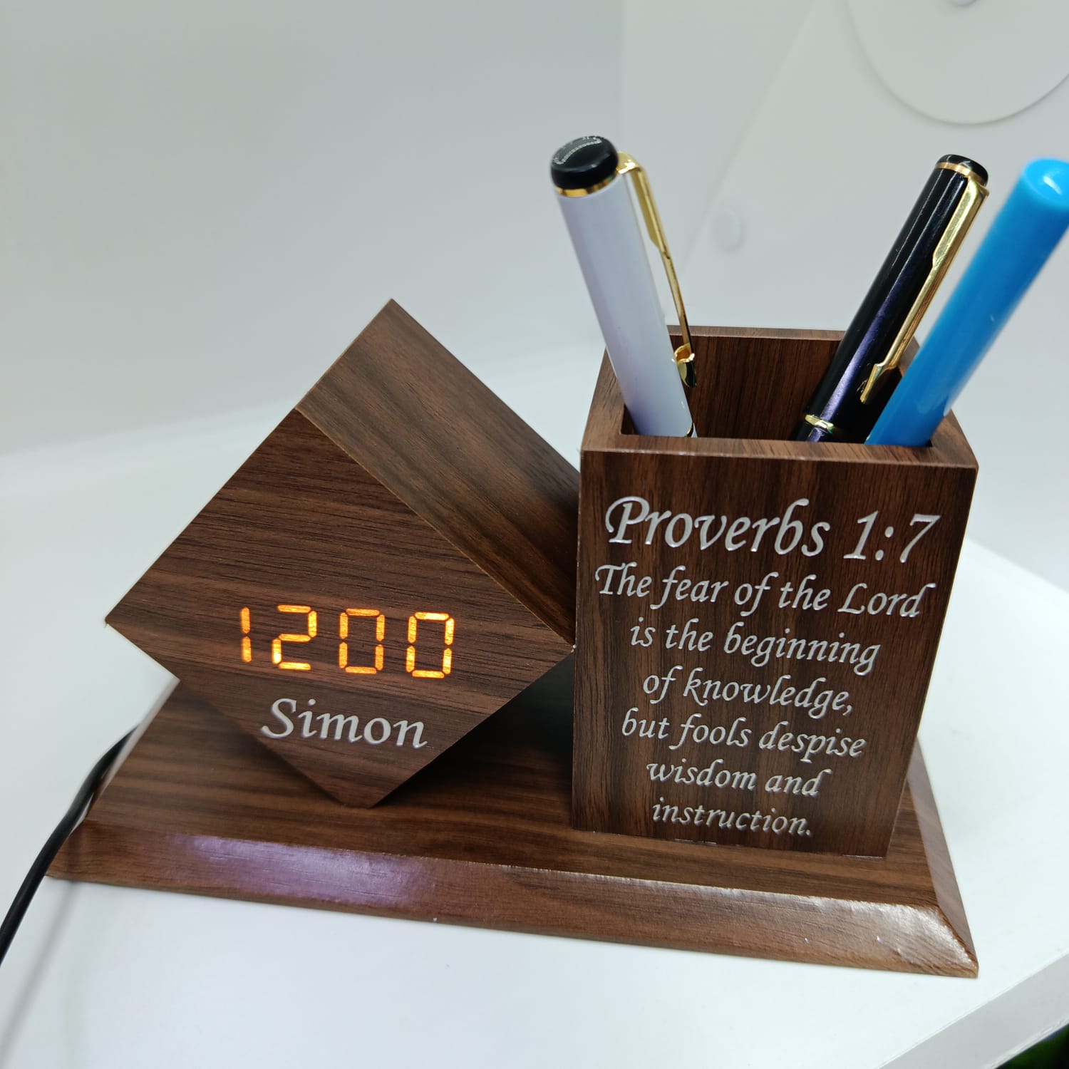 WhatsApp Image 2026-09-03 at 16.43.58 Custom Wooden Desk Organizer Clock