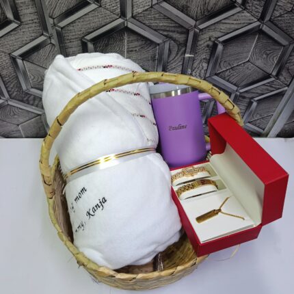 Personalized Gift Hamper for Women